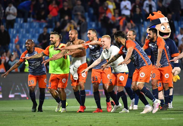 包含冲刺阶段法国杯焦点战，休斯敦火箭内部沟通，球迷炸锅，资深球员宣示担当的词条