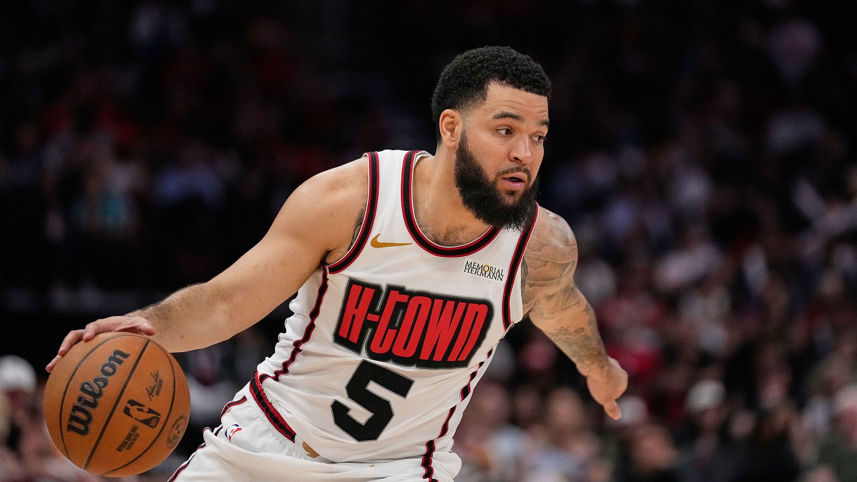 包含冲刺阶段法国杯焦点战，休斯敦火箭内部沟通，球迷炸锅，资深球员宣示担当的词条