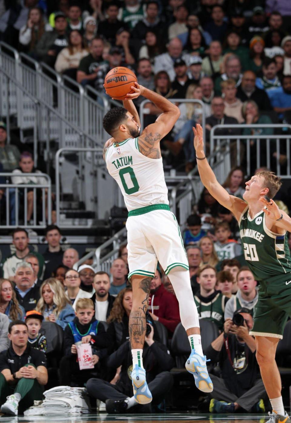 关于塔图姆关键节点精彩发挥,美国队带队取胜!的信息 关于塔图姆关键节点精彩发挥,美国队带队取胜!的信息